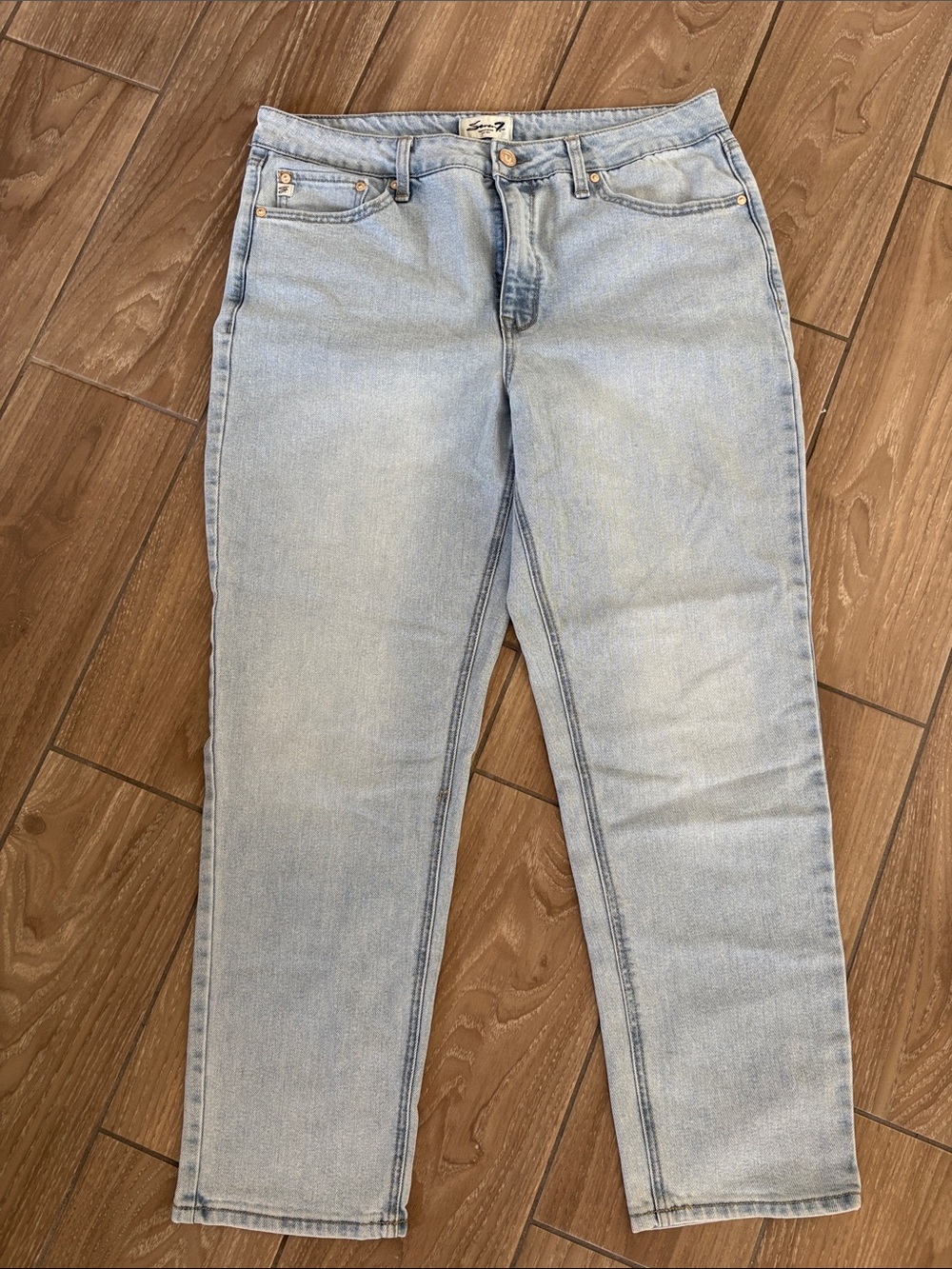 Seven7 light blue denim high rise straight leg jeans Women’s Size 14 pants